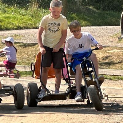 Bild vergrößern: Feuerwehr Renneritz - AUsflug mit der Kinder- und Jugendfeuerwehr in den Sonnenlandpark 2023