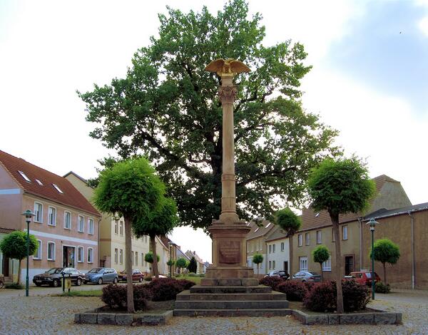 Bild vergrößern: Kriegerdenkmal Roitzsch