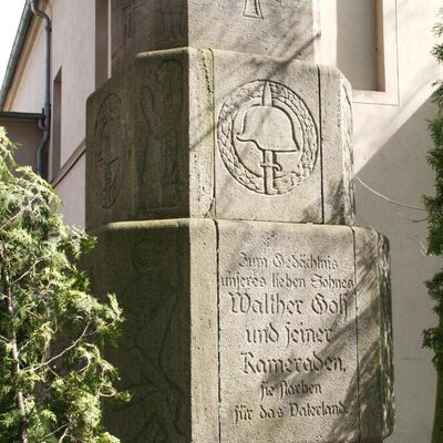 Bild vergrößern: Kriegerdenkmal Beyersdorf