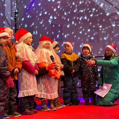 Bild vergrößern: Eröffnungsimpressionen vom Weihnachtsmarkt Sandersdorf-Brehna 2024