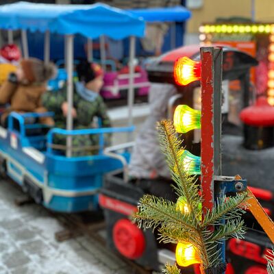 Bild vergrößern: Eröffnungsimpressionen vom Weihnachtsmarkt Sandersdorf-Brehna 2024