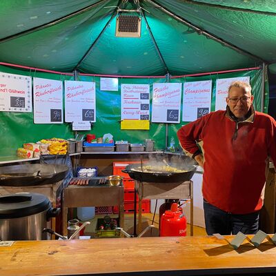 Bild vergrößern: Eröffnungsimpressionen vom Weihnachtsmarkt Sandersdorf-Brehna 2024