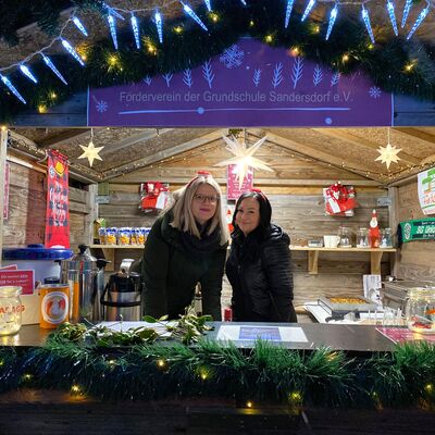 Bild vergrößern: Eröffnungsimpressionen vom Weihnachtsmarkt Sandersdorf-Brehna 2024