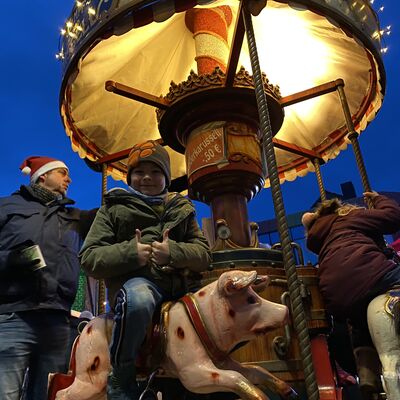 Bild vergrößern: Sonntag auf dem Weihnachtsmarkt 2023 in Sandersdorf-Brehna