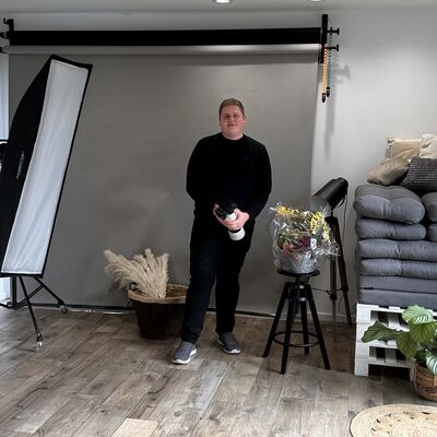 Bild vergr&ouml;&szlig;ern: Erik Hei&szlig;ig im Fotostudio Brehna