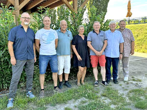 Bild vergrößern: Ortschaftsrat Roitzsch:Jörg Hempel, Raik Schützsack, Mario Willer, Angela Mosch, Roland König, Hans Schellenberg, Gerhard Jahnke (v.l.n.r.)