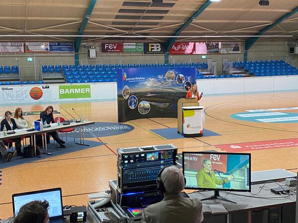 Auch das konnte man im Live-Stream verfolgen.