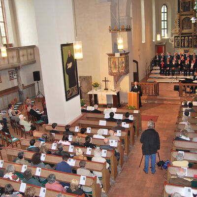 Bild vergrößern: Impression vom fest der Toleranz - 10 Jahre Autobahnkirche Brehna am 11. Mai 2013