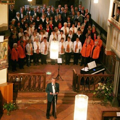 Bild vergrößern: Impression vom fest der Toleranz - 10 Jahre Autobahnkirche Brehna am 11. Mai 2013