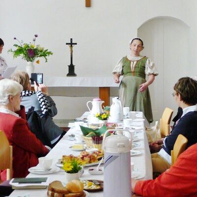 Bild vergrößern: Impression vom fest der Toleranz - 10 Jahre Autobahnkirche Brehna am 11. Mai 2013