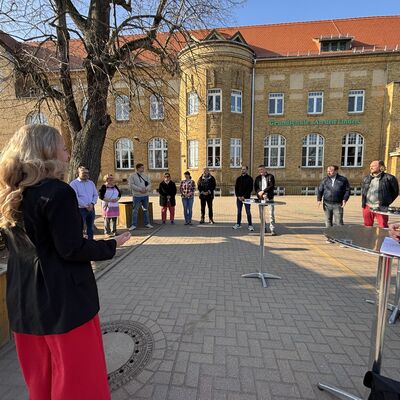 Bild vergrößern: Einweihung des Holzbackofens in Zscherndorf - März 2025