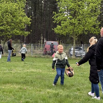 Bild vergrößern: Ostereiersuche 2025 in Petersroda