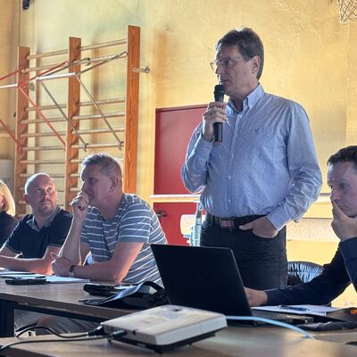 Bild vergrößern: Anwohnerversammlung August-Bebel-Straße Zscherndorf