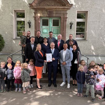 Bild vergrößern: Impressionen von der Übergabe des Fördermittelbescheids