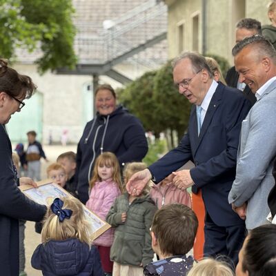 Bild vergrößern: Impressionen von der Übergabe des Fördermittelbescheids