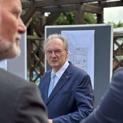 Bild vergrößern: Impressionen von der Übergabe des Fördermittelbescheids