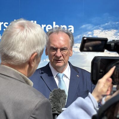 Bild vergrößern: Impressionen von der Übergabe des Fördermittelbescheids