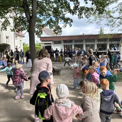 Bild vergrößern: Impressionen von der Übergabe des Fördermittelbescheids