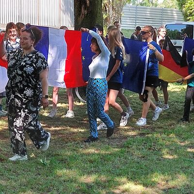 Bild vergrößern: Flaggenlauf Französische