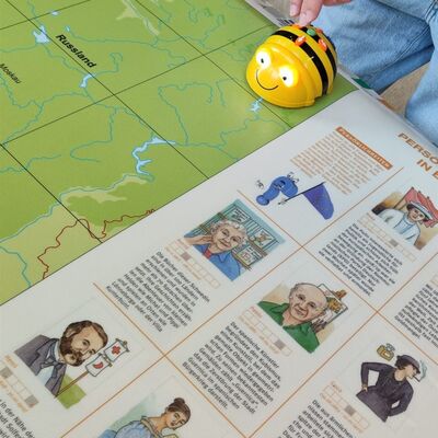 Bild vergrößern: Feuerwehrfest Mit den Beebots durch Europa 13