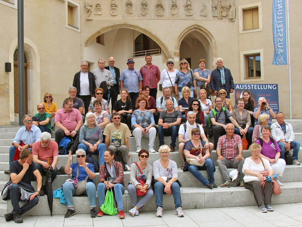 Bild vergrößern: Mit unseren Gästen aus Semoy auf Entdeckungstour in Wittenberg