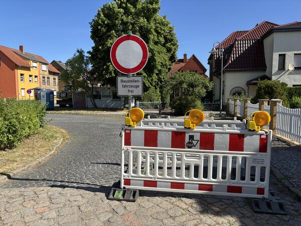 Bild vergrößern: Vollsperrung der August-Bebelstrae in Zscherndorf 2025
