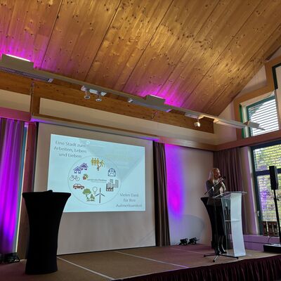 Bild vergrößern: Impression der Wirtschaftskonferenz 2025