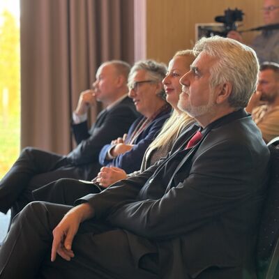 Bild vergrößern: Impression der Wirtschaftskonferenz 2025