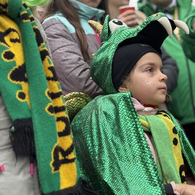 Bild vergrößern: Schlüsselübergabe am 11.11 2025 am Rathaus Sandersdorf