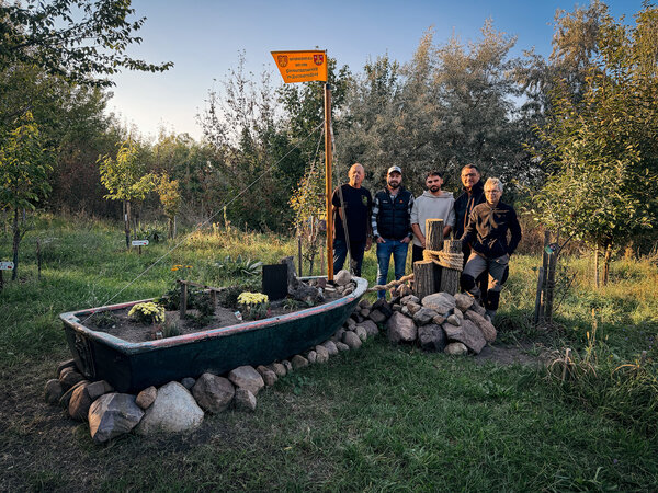 Das Segelboot in Zscherndorf.