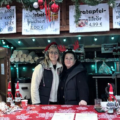 Bild vergr&ouml;&szlig;ern: Impression vom Weihnachtsmarkt Sandersdorf-Brehna 2025