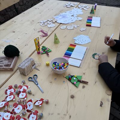 Bild vergr&ouml;&szlig;ern: Impression vom Weihnachtsmarkt Sandersdorf-Brehna 2025