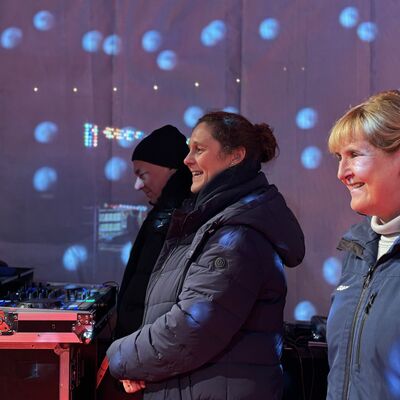 Bild vergr&ouml;&szlig;ern: Impression vom Weihnachtsmarkt Sandersdorf 2025