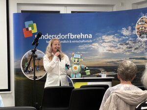 Bild vergr&ouml;&szlig;ern: Einwohnerversammlung Bild 2