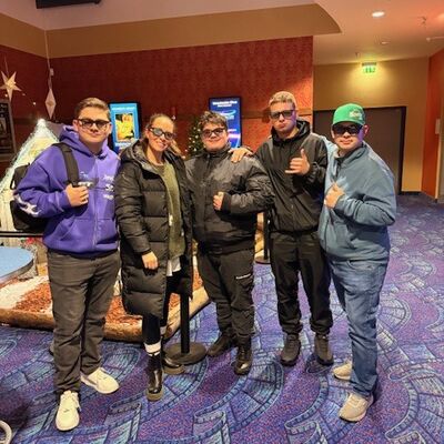 Bild vergr&ouml;&szlig;ern: Unser Kinoabend mit Popcorn, Film und guter Stimmung