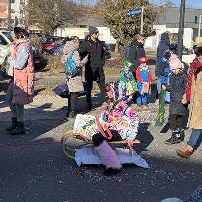Bild vergr&ouml;&szlig;ern: Impression vom Karnevalsumzug in Sandersdorf 2026
