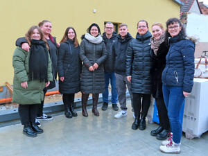 Das Hortteam um Hortleiterin Jana Vogts freut sich auf die neuen Räumlichkeiten.