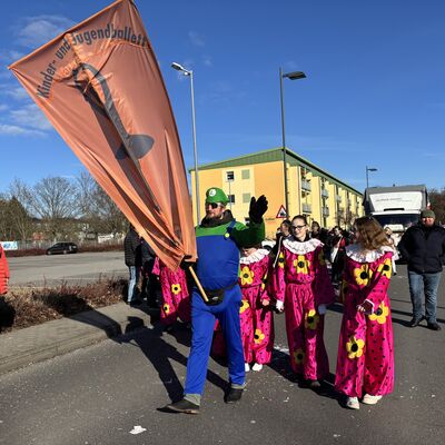 Bild vergr&ouml;&szlig;ern: Impression vom Karnevalsumzug in Sandersdorf 2026