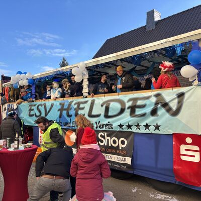 Bild vergr&ouml;&szlig;ern: Impression vom Karnevalsumzug in Sandersdorf 2026