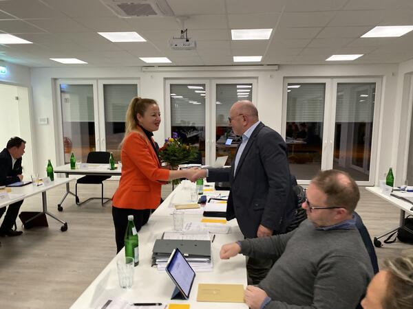 Zur Stadtratssitzung am 18. Januar 2023 wird Reinhard Kahsche als Ortsbrgermeister offiziell verabschiedet.