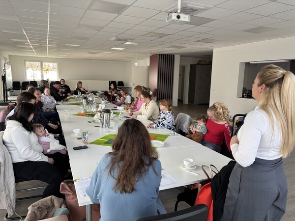 Der Mehrgenerationentreff MGT Sandersdorf war am 24. Februar 2026 wieder Treffpunkt f&uuml;r alle Neugeborenen des letzten Quartals 2025 mit ihren Mamas, Papas und geschwistern.