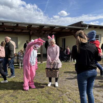 Bild vergr&ouml;&szlig;ern: Impression der Ostereiersuche in Zscherndorf im April 2026