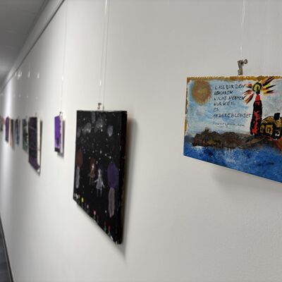 Bild vergr&ouml;&szlig;ern: &raquo;Zwischen Angst und Hoffnung&laquo; - Bilderausstellung im MGT Sandersdorf