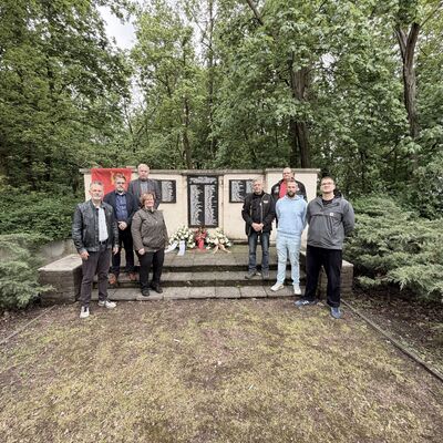 Bild vergr&ouml;&szlig;ern: 81. Gedenktag zum Kriegsende in Zscherndorf