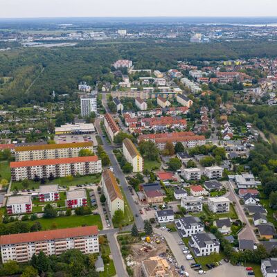 Bild vergr&ouml;&szlig;ern: 2025-Stadtansicht-Drohnenaufnahme