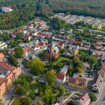 Bild vergr&ouml;&szlig;ern: 2025-Stadtansicht-Drohnenaufnahme