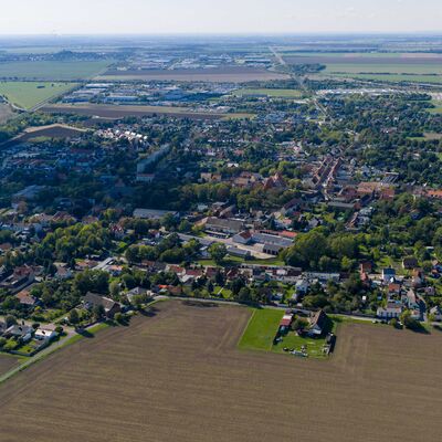 Bild vergr&ouml;&szlig;ern: 2025-Stadtansicht-Drohnenaufnahme